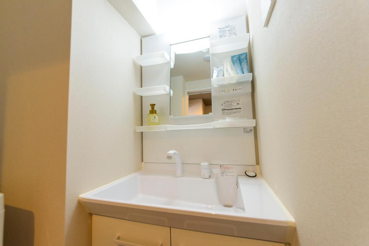 Mr. Kinjo In Mihara Aparthotel Naha Exterior photo