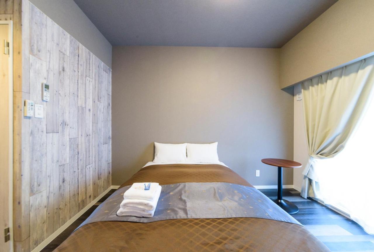 Mr. Kinjo In Mihara Aparthotel Naha Exterior photo